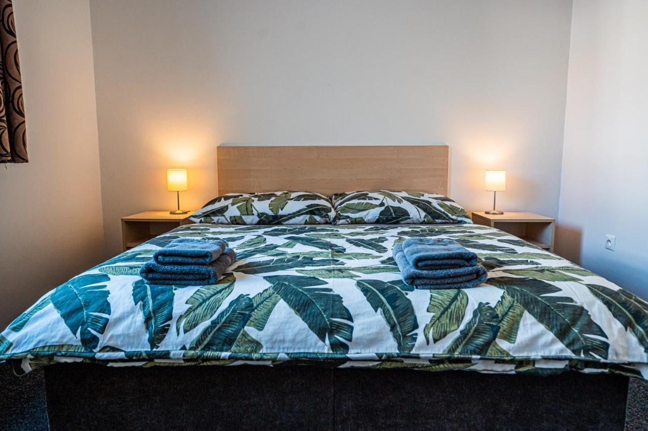Xlsuite Apartment Comfort Piest'any Luaran gambar